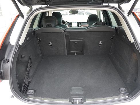Used 2023 Volvo XC60 B5 Ultimate AWD/4WD image 21