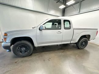 Used 2011 Chevrolet Colorado W/T AWD/4WD video 2