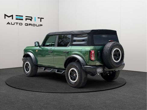 Used 2022 Ford Bronco Badlands w/ Sasquatch Package AWD/4WD image 7