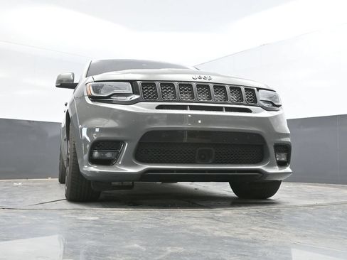 Used 2019 Jeep Grand Cherokee SRT w/ Trailer Tow Group IV AWD/4WD image 37
