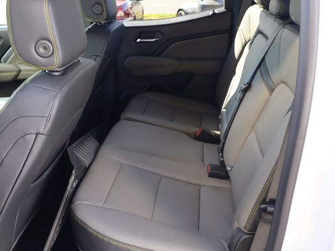 Used 2026 Chevrolet Colorado ZR2 image 33