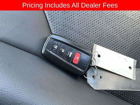 Used 2024 Toyota Camry XSE FWD image 31