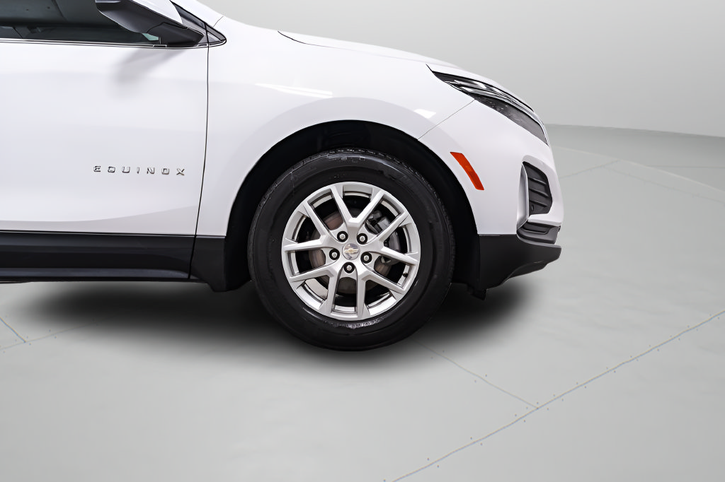 Used 2024 Chevrolet Equinox LT FWD image 7