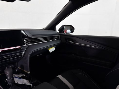 New 2026 Toyota Camry Hybrid AWD/4WD image 20