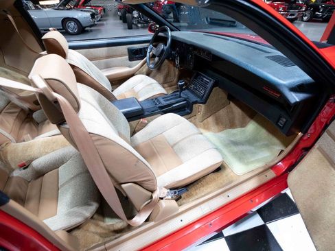 Used 1989 Chevrolet Camaro IROC-Z image 38