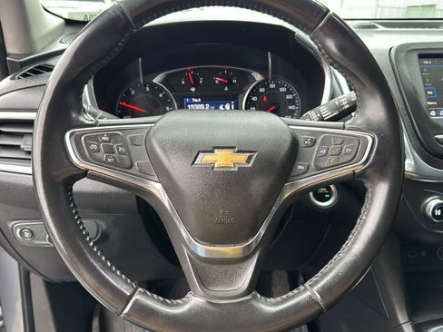 Used 2019 Chevrolet Equinox LT image 17