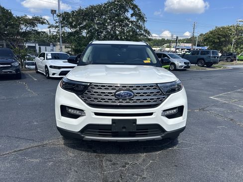 Used 2021 Ford Explorer Limited w/ Equipment Group 301A RWD image 4