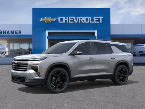 New 2027 Chevrolet Traverse LT w/ Driver Confidence Package FWD image 28
