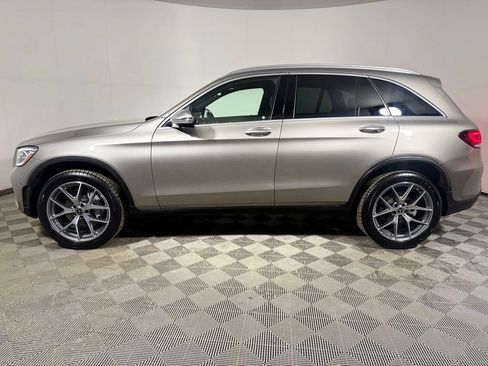 Used 2021 Mercedes-Benz GLC 300 4MATIC image 3