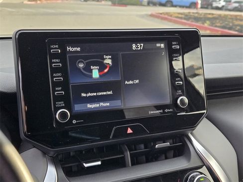 Used 2021 Toyota Venza image 20