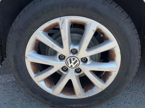 Used 2011 Volkswagen Jetta SE image 18