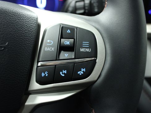 New 2026 Ford Explorer Active w/ Active Comfort Package image 22