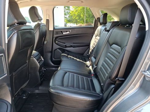 Used 2024 Ford Edge SEL w/ Convenience Package AWD/4WD image 13