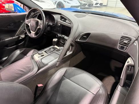 Used 2014 Chevrolet Corvette Stingray Convertible w/ 2LT Preferred Equipment Group RWD image 10