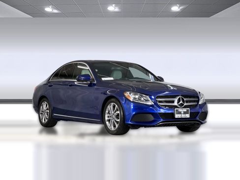 Used 2018 Mercedes-Benz C 300 Sedan image 7