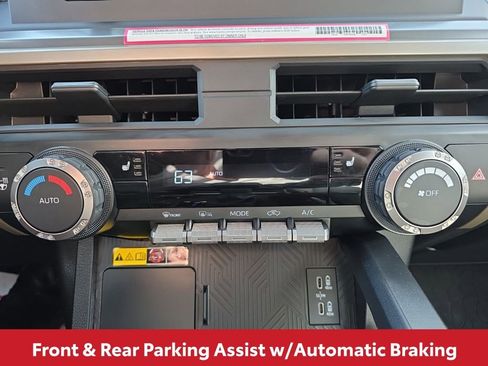 Used 2024 Toyota Tacoma TRD Sport w/ TRD Sport Upgrade Package image 32