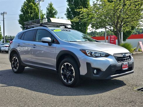 Used 2022 Subaru Crosstrek 2.0i Premium image 3