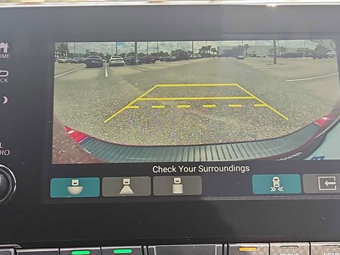 Used 2024 Honda Odyssey Touring image 24