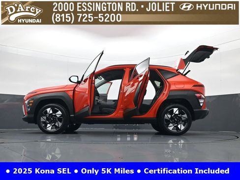 Certified 2025 Hyundai Kona SEL image 34