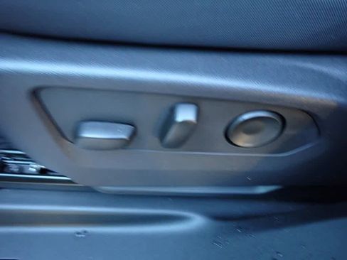 Used 2025 GMC Hummer EV 3X w/ LPO, Sport Package image 20