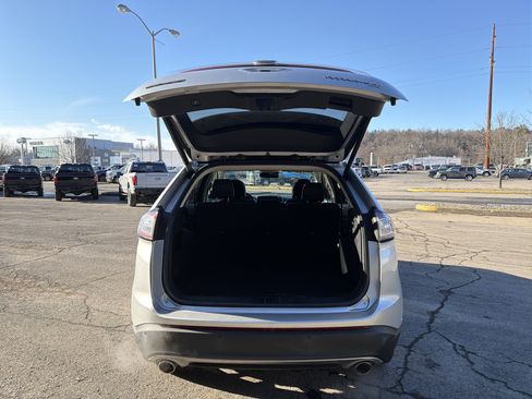 Used 2017 Ford Edge Titanium w/ Equipment Group 302A image 33