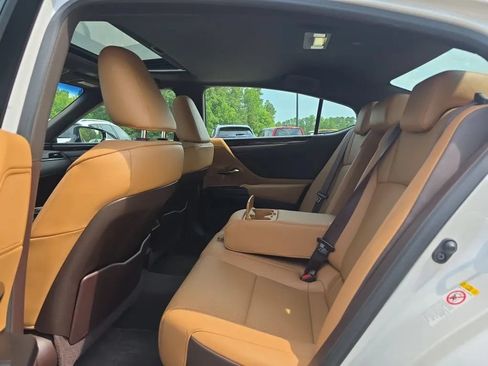 Used 2019 Lexus ES 350 w/ Premium Package FWD image 41