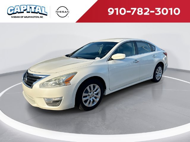 Used 2014 Nissan Altima 2.5 S FWD image 1