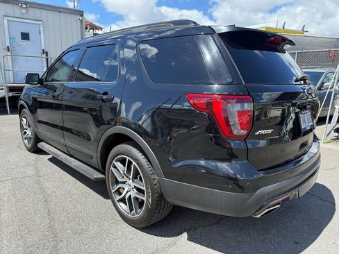 Used 2017 Ford Explorer Sport w/ Equipment Group 401A image 3