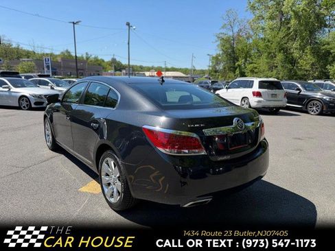 Used 2011 Buick LaCrosse CXS w/ Driver Confidence Package FWD image 4