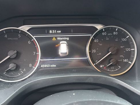 Used 2021 Nissan Rogue SV w/ Premium Package FWD image 13