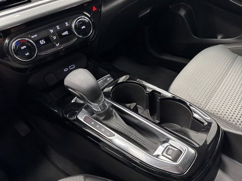 Used 2024 Chevrolet Trax LT image 20