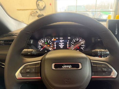New 2026 Jeep Compass Latitude AWD/4WD image 45