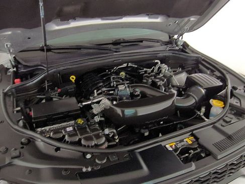 Used 2023 Dodge Durango GT image 35