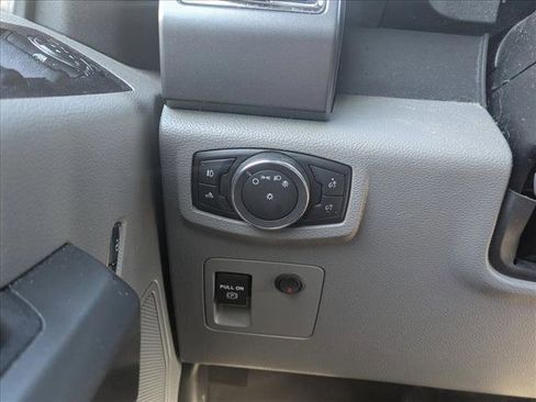 Used 2016 Ford F150 XLT w/ XTR Package image 17