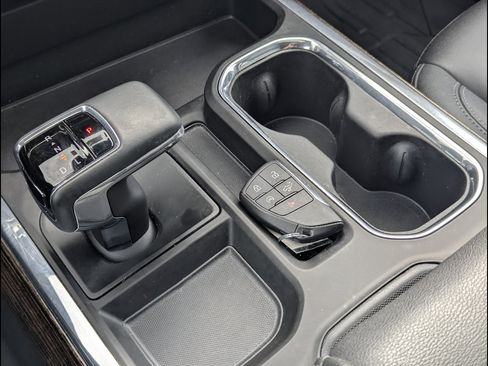 Used 2025 GMC Sierra 1500 Elevation w/ Elevation Premium Package AWD/4WD image 34