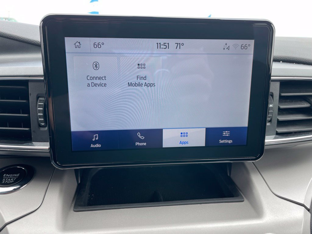 Used 2024 Ford Explorer XLT w/ Equipment Group 202A AWD/4WD image 16