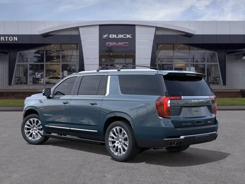 New 2026 GMC Yukon XL Denali w/ Denali Reserve Package AWD/4WD image 3