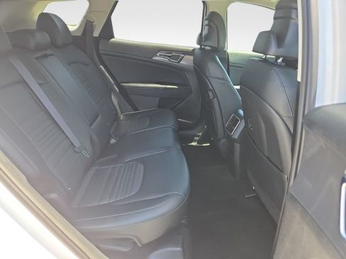 Used 2024 Kia Sportage SX FWD image 39