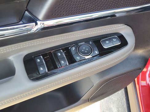 New 2026 Lincoln Corsair Premiere image 10