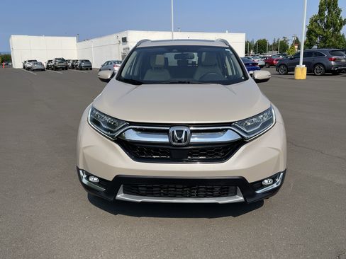 Used 2018 Honda CR-V Touring image 8