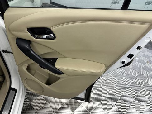 Used 2016 Acura RDX FWD w/ Advance Package image 16