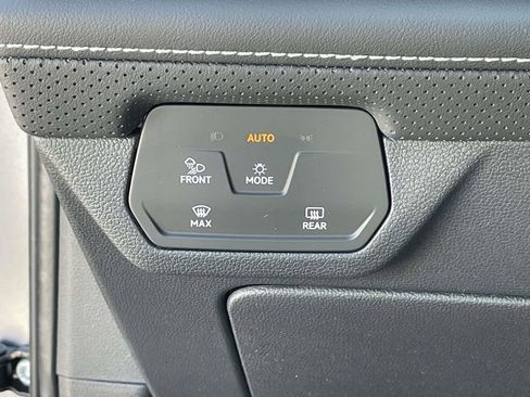 New 2026 Volkswagen Taos S FWD image 49