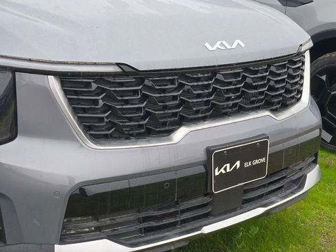 New 2025 Kia Sorento EX FWD image 5