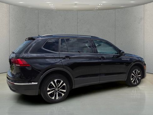 Used 2022 Volkswagen Tiguan S w/ IQ.Drive Package AWD/4WD image 3