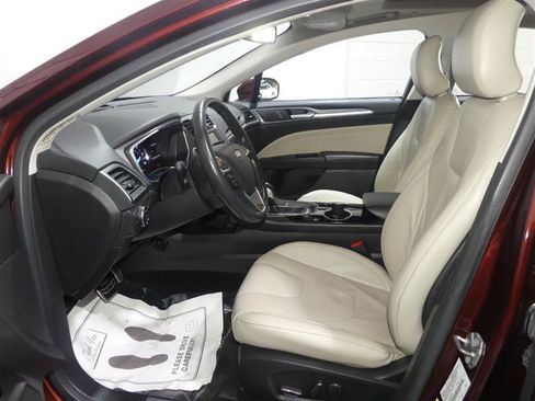 Used 2015 Ford Fusion Titanium FWD image 22