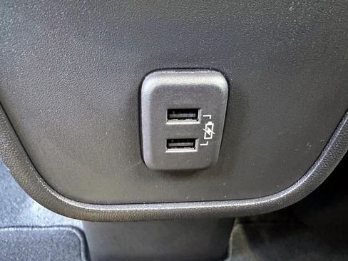 Used 2024 Chevrolet Equinox LT AWD/4WD image 14