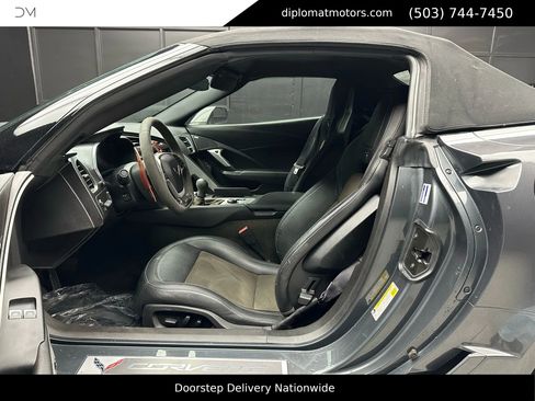 Used 2017 Chevrolet Corvette Z06 image 24