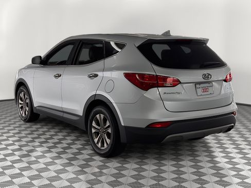 Used 2016 Hyundai Santa Fe Sport FWD image 3