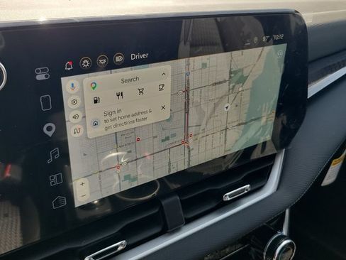 New 2026 Chevrolet Equinox LT w/ Safety and Technology Package FWD image 27