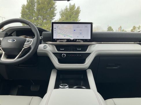 New 2026 Ford Explorer Active w/ Active Comfort Package image 37